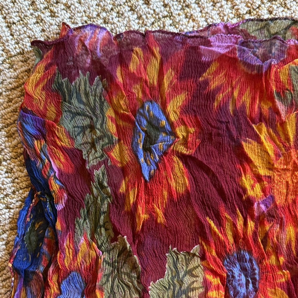 Floral Patterned Scarf - Picture 5 of 6